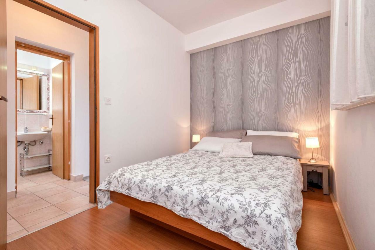 Anchor Apartments Stari Grad  Bagian luar foto